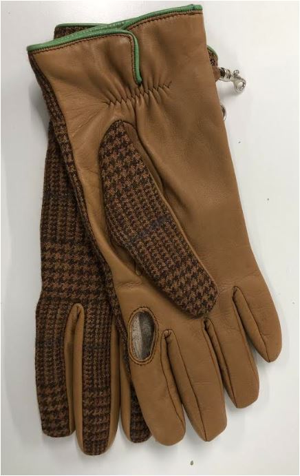 Field Shop Glove in Rust Plaid