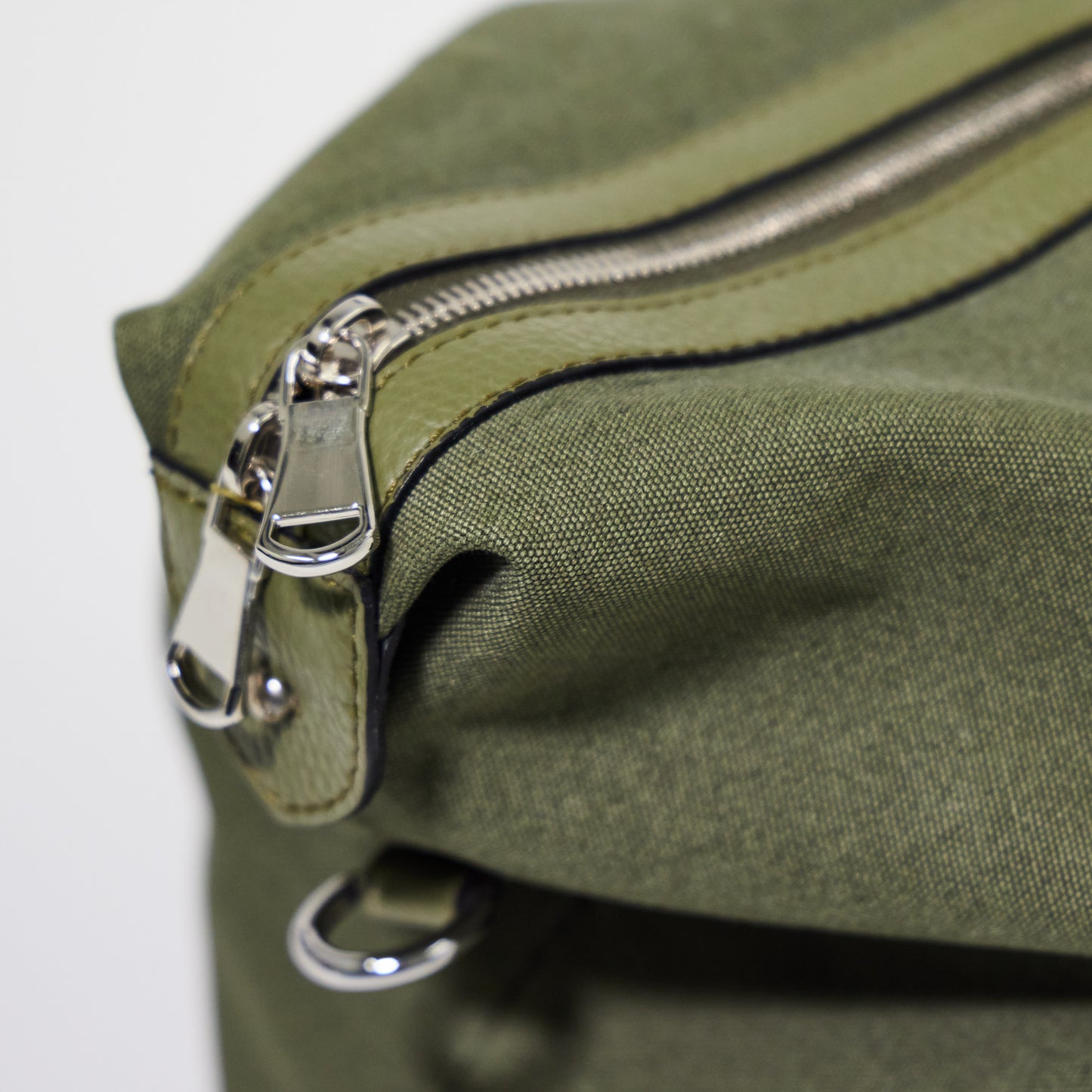 Weekender Tote in Army Green