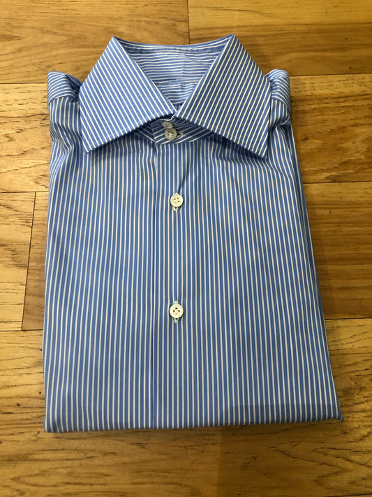 Classic Shirt in Blue/White Vertical Stripe