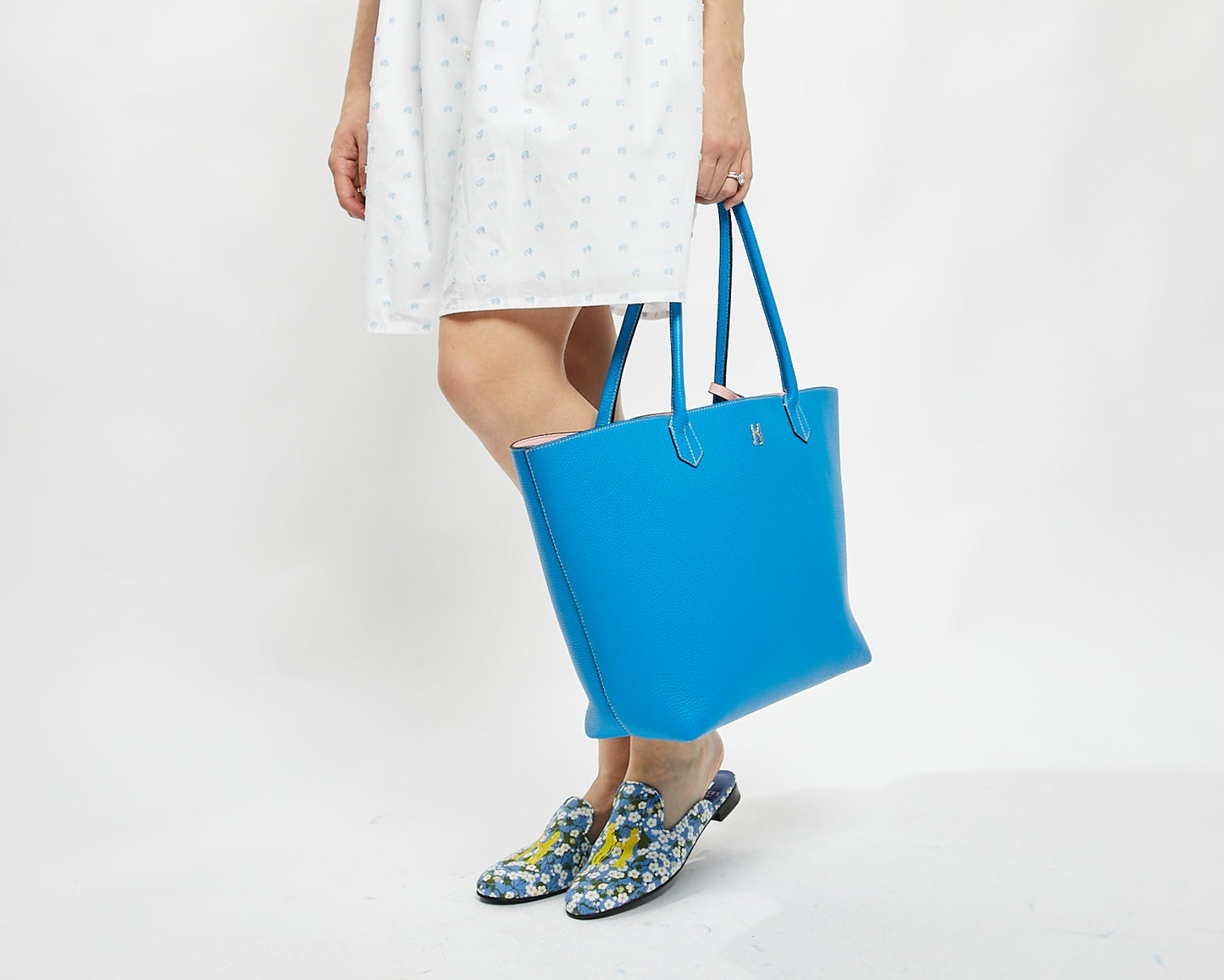 Gable Tote in Turquoise Leather with Pink
