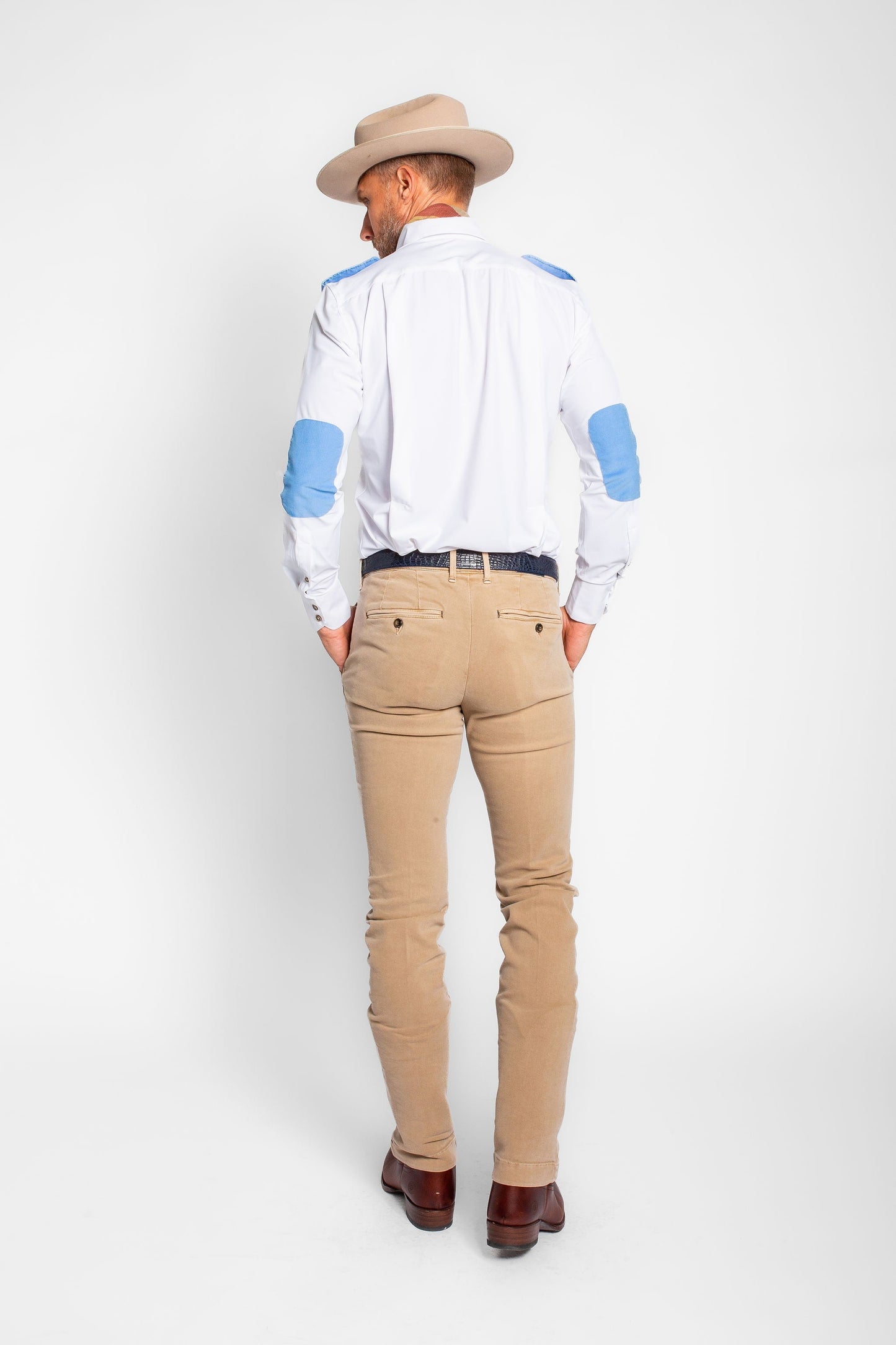 JD Performance Field Shirt in White with Blue