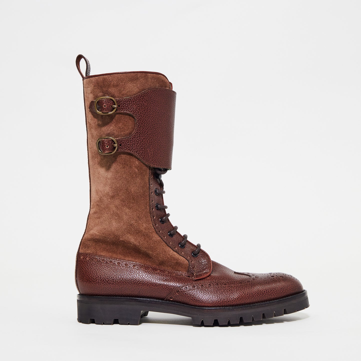 Wingtip Leather Boot in Suede Walnut