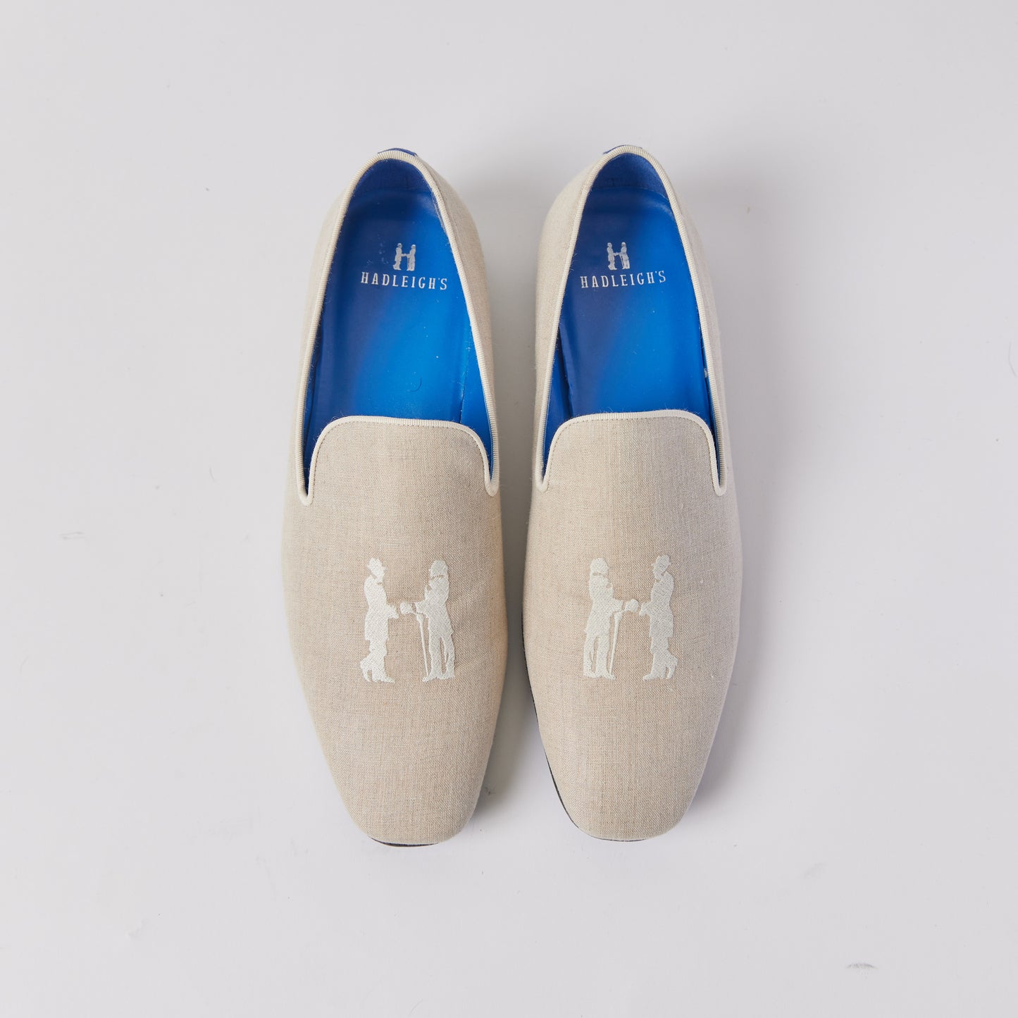 Slipper in Beige with White Logo