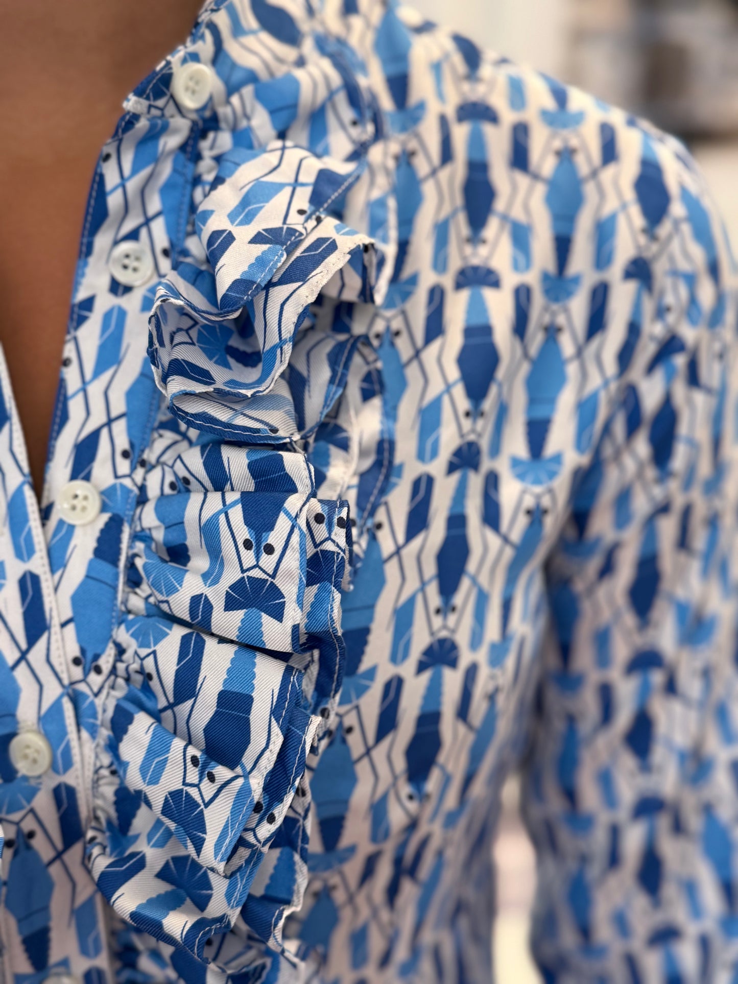 HGIRL BELINDA BLOUSE IN BLUE LOBSTER
