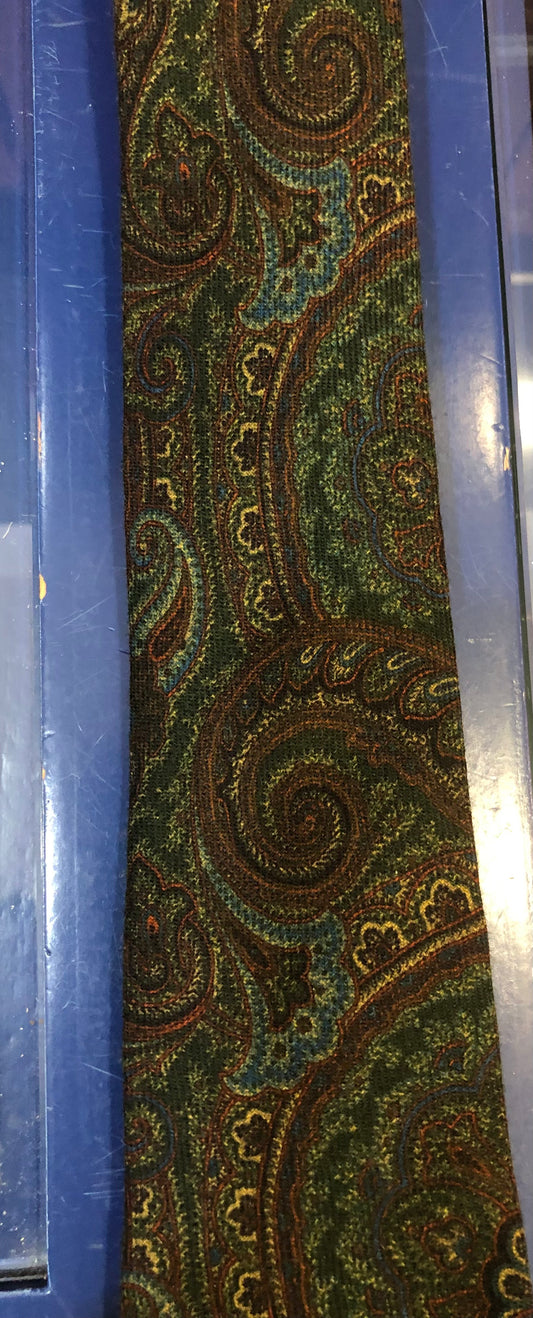 Wool and Paisley Tie in Green