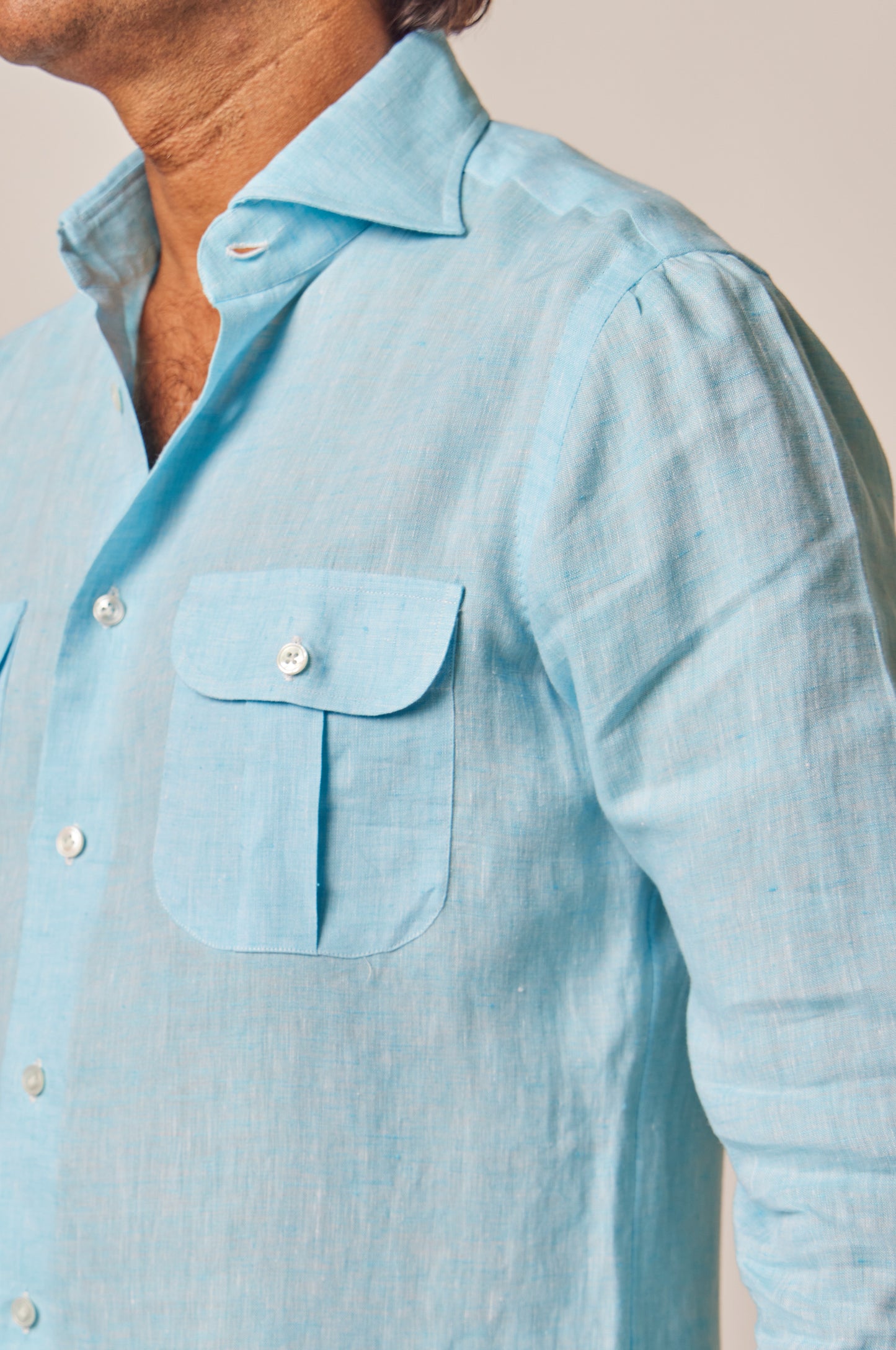 Solid Linen Work Shirt in Aqua