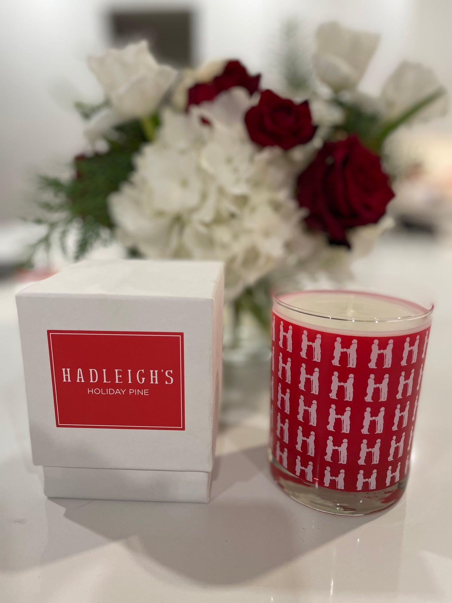Hadleighs Holiday Pine Candle